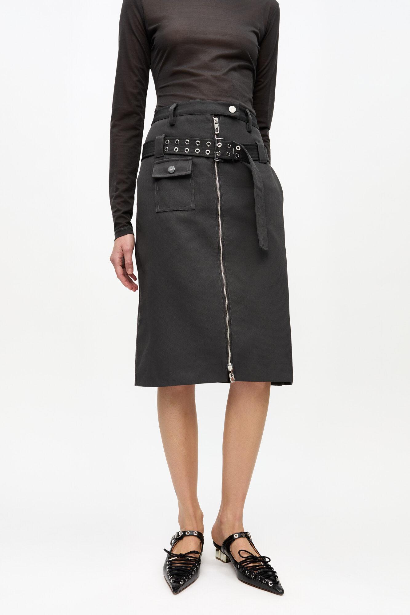 Black Bonded Crepe Blazer Product Image