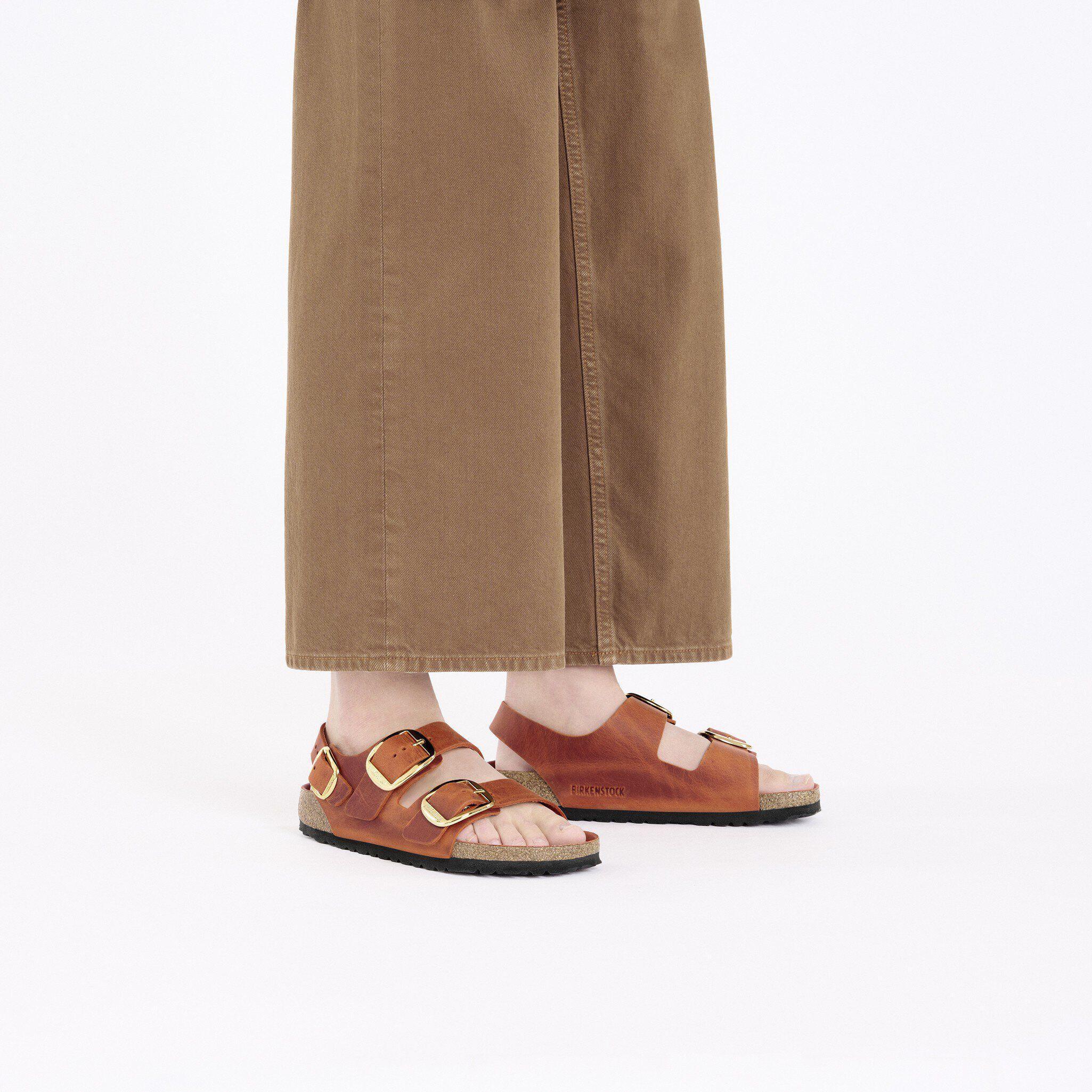 Milano Big Buckle Natural Leather Oiled Product Image