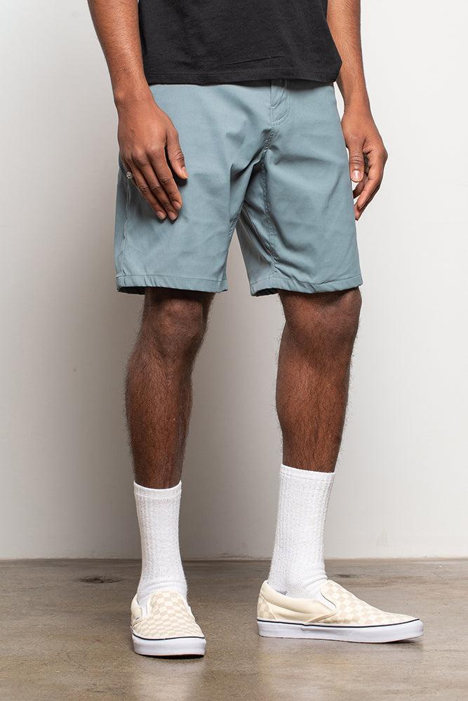 686 Men's Everywhere Hybrid Short Male Product Image