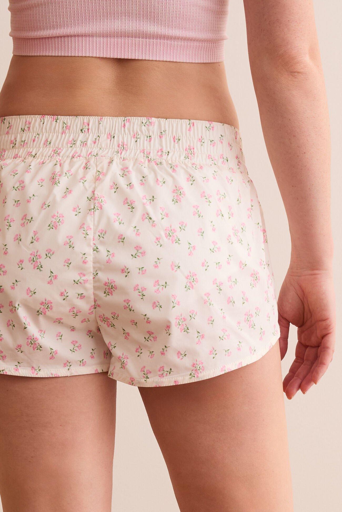 Easy Goes Floral Lace Shorts Product Image