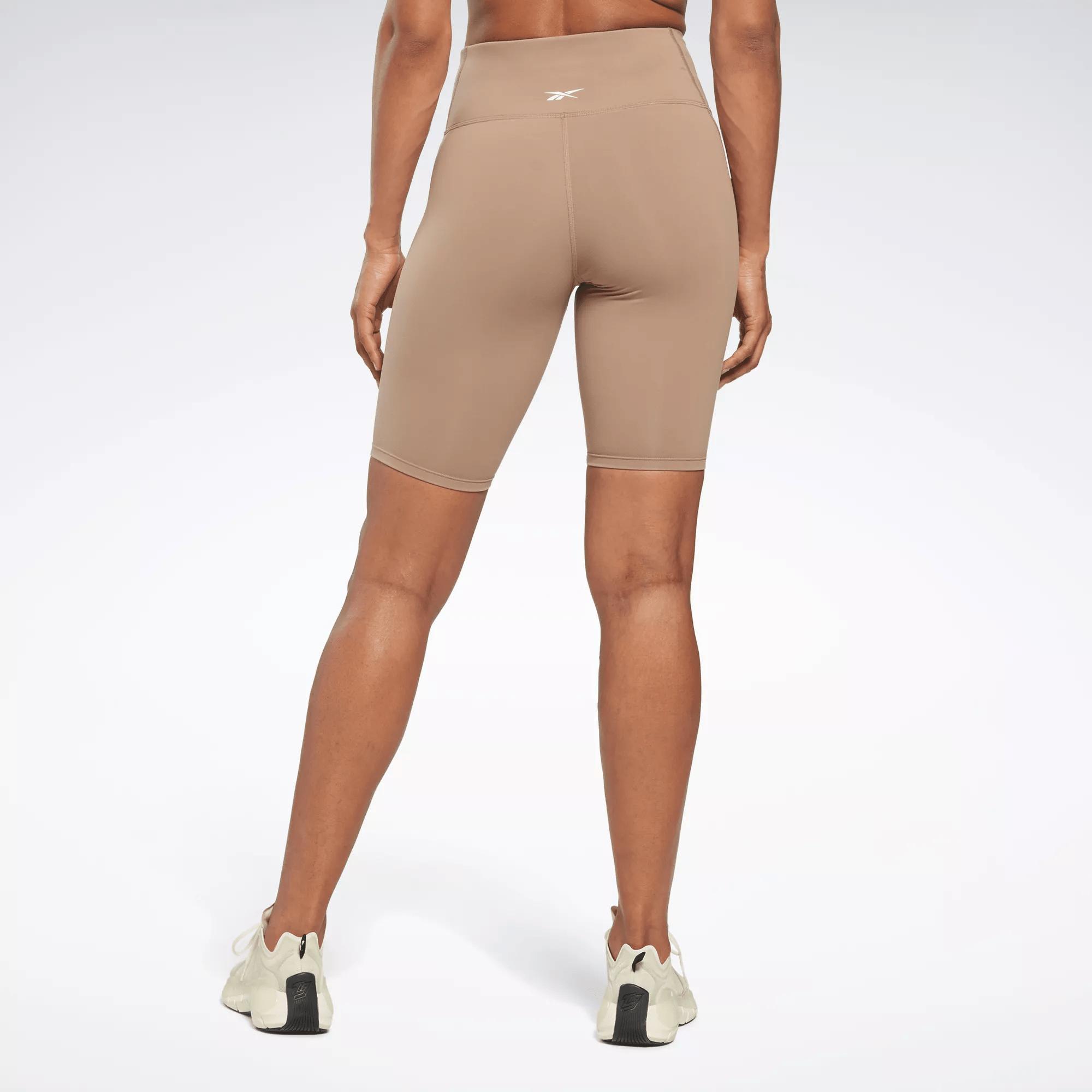 Women's Lux High-Rise Bike Shorts 9" Female Product Image