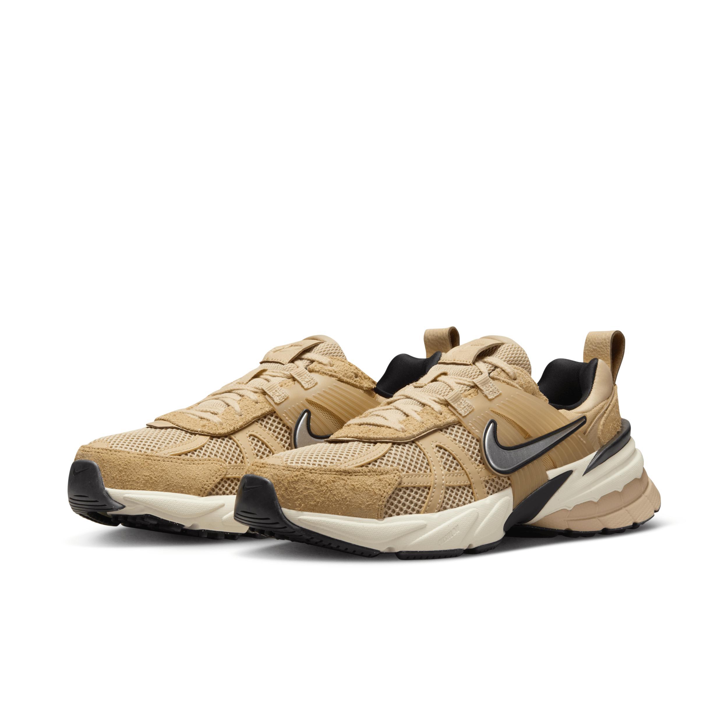 Nike V2K Run Women's Shoes Product Image