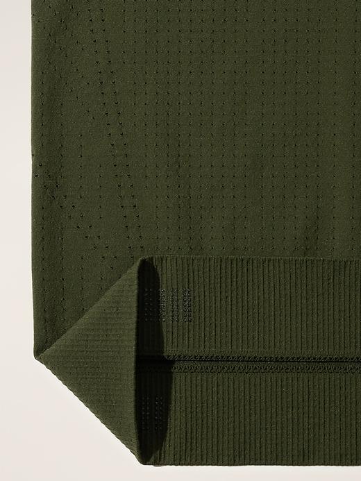 In Motion Seamless Top Product Image