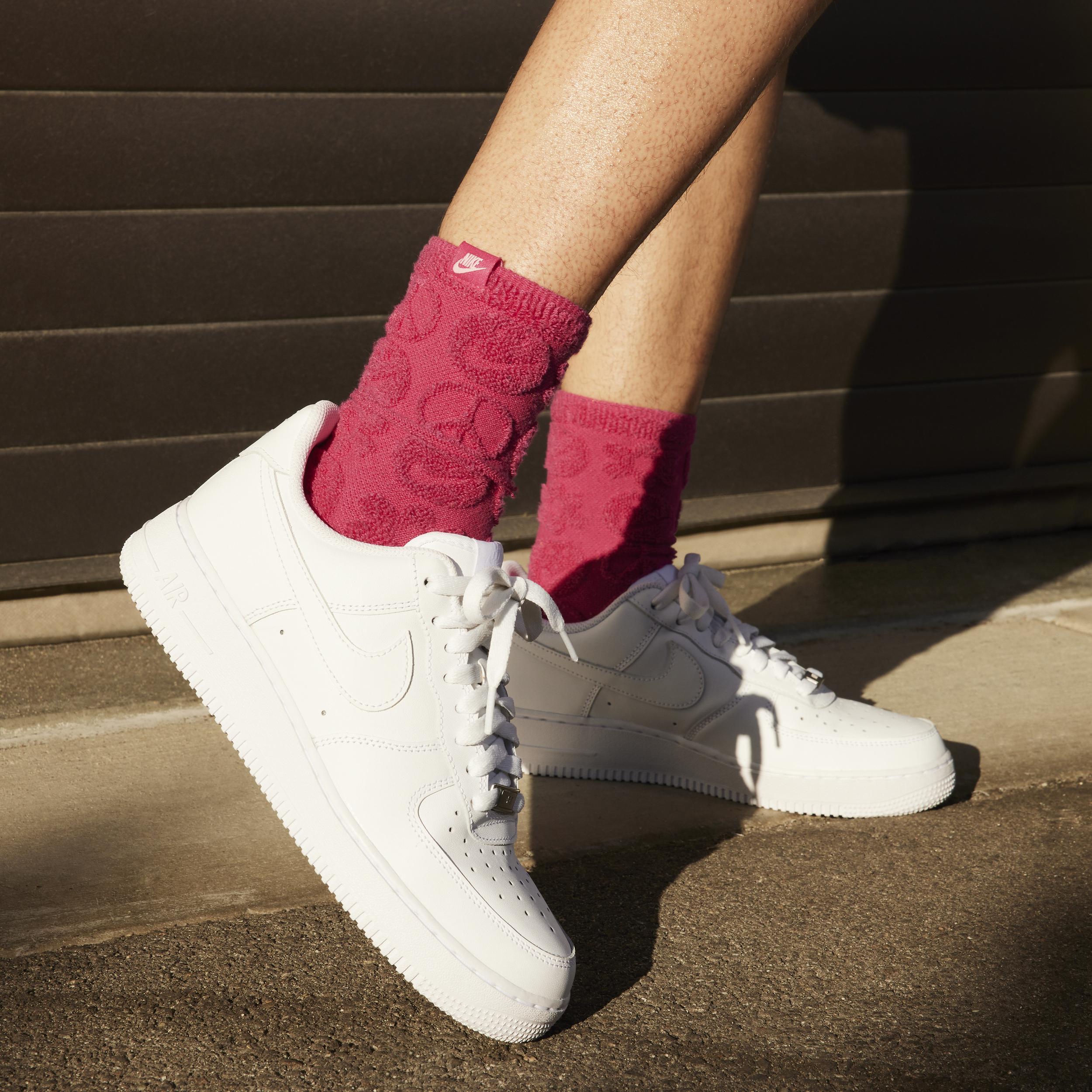 Nike Women's Air Force 1 '07 Shoes Product Image