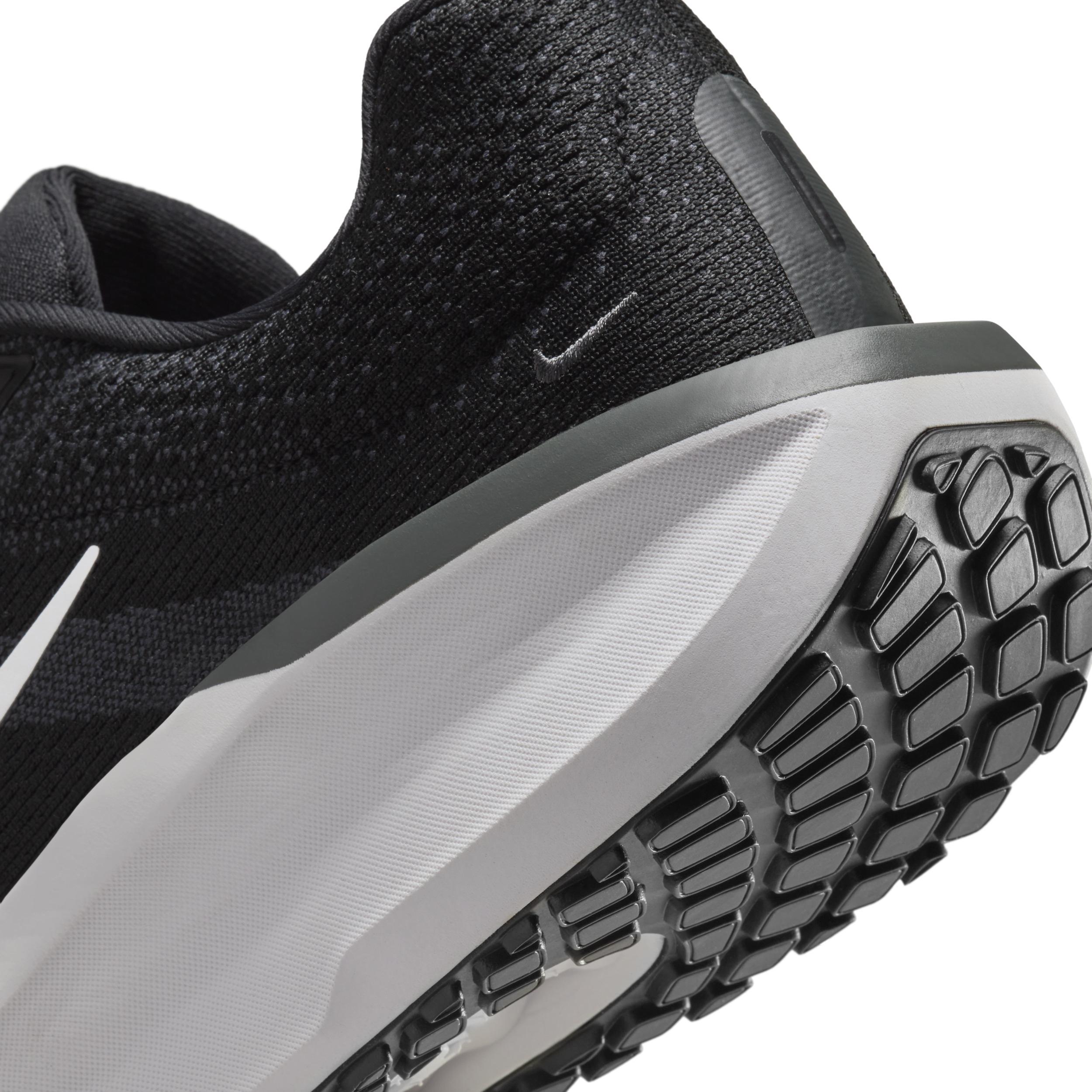 Nike Winflo 11 Men's Road Running Shoes, Size: 11 4E, Black White Gray Product Image