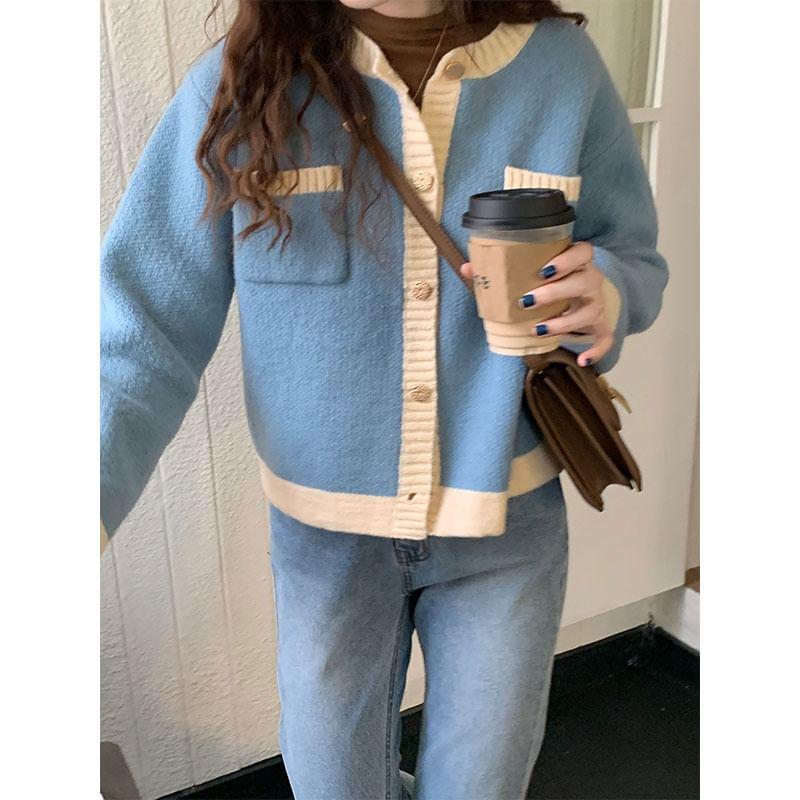Round Neck Two Tone Cardigan Product Image