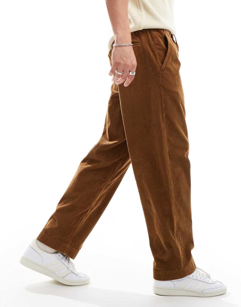 Polo Ralph Lauren Easy pleated straight leg corduroy pants in tan Product Image