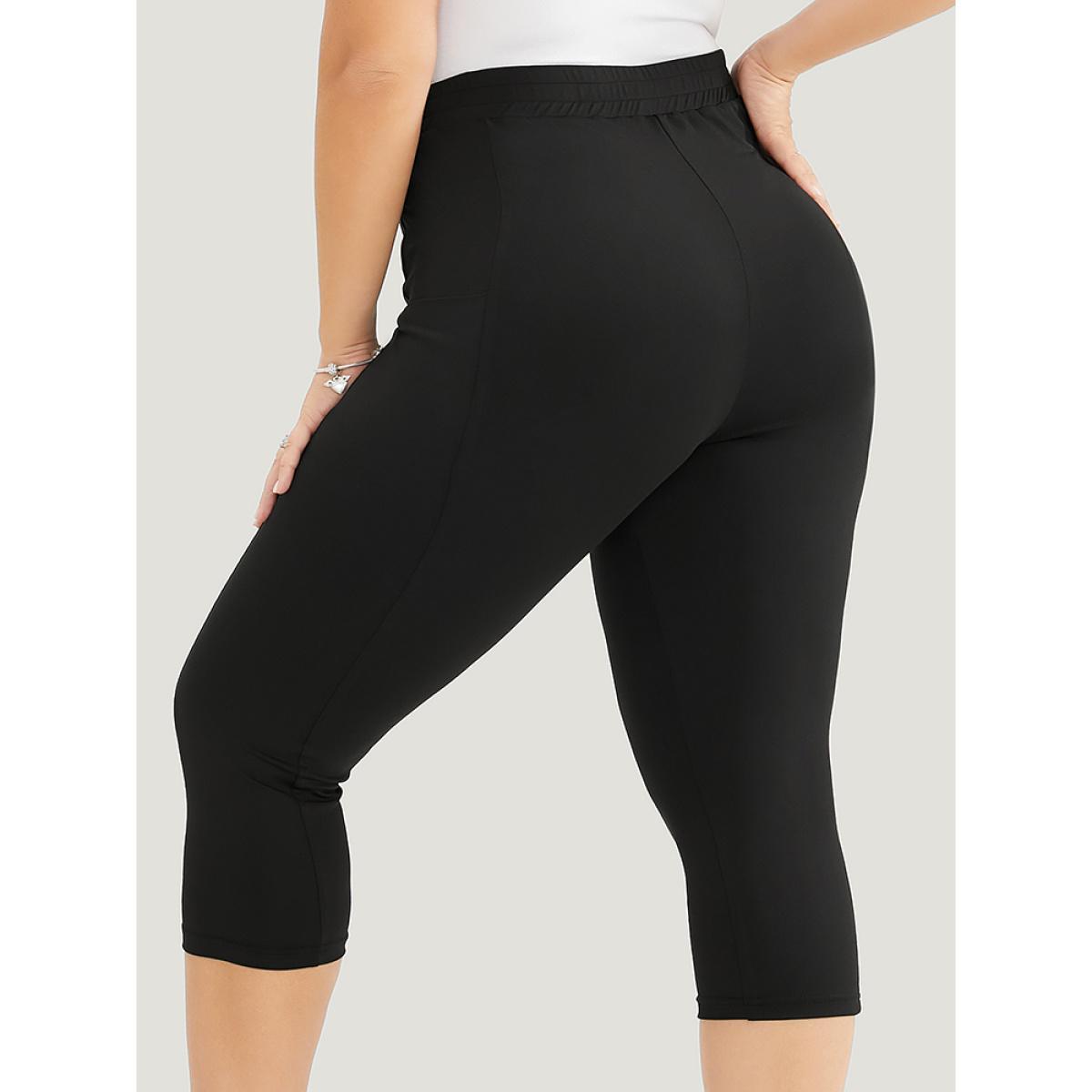 Plus Size Plain Skinny Pocket Cropped Leggings Women Black Casual Medium stretch Skinny High Rise Dailywear Leggings BloomChic 18-20/2X Product Image