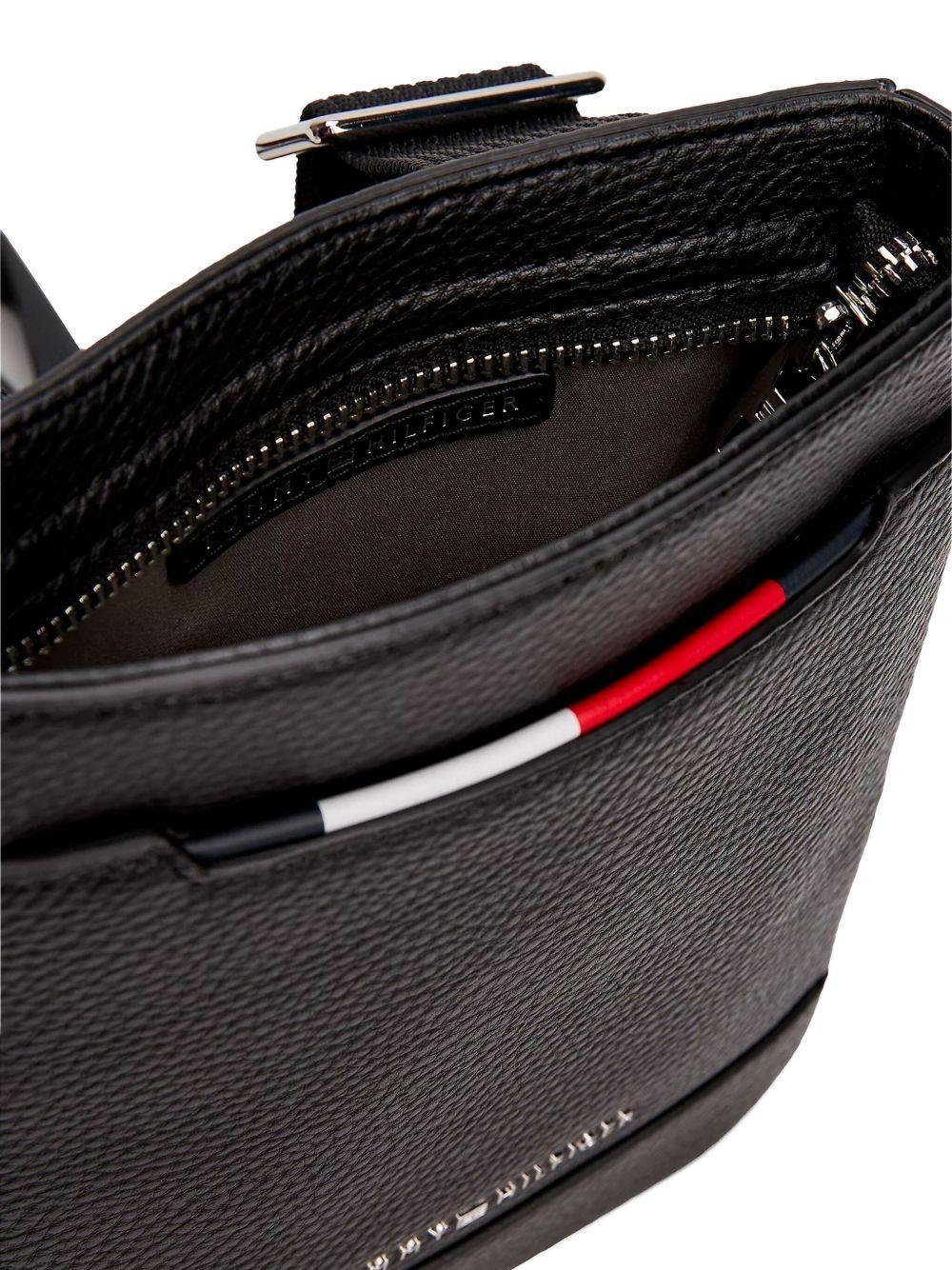 adjustable-strap shoulder bag Product Image