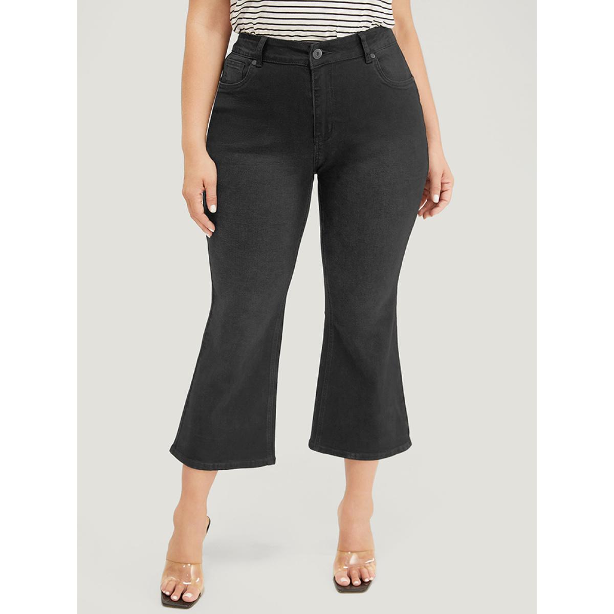 Plus Size Bootcut Slightly Stretchy High Rise Black Wash Cropped Jeans Women Black Casual Plain Pocket Low stretch Pocket Jeans BloomChic 12/L Product Image