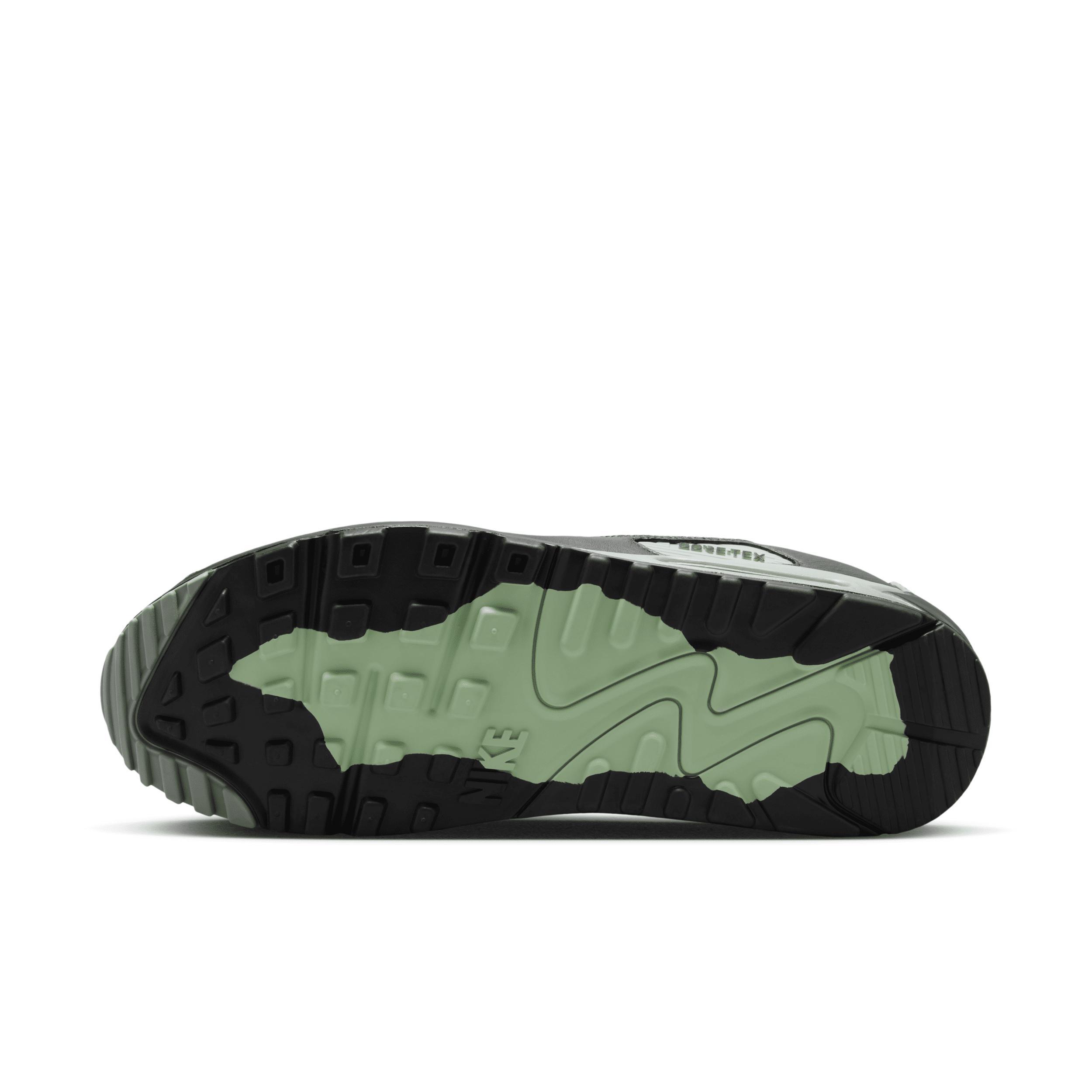Nike Air Max 90 GORE-TEX Men's Winterized Shoes Product Image