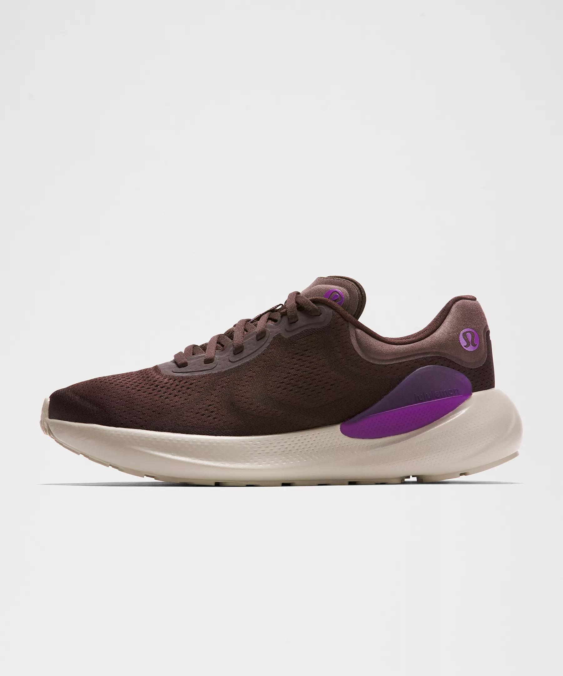 Men's Beyondfeel Running Shoe Product Image