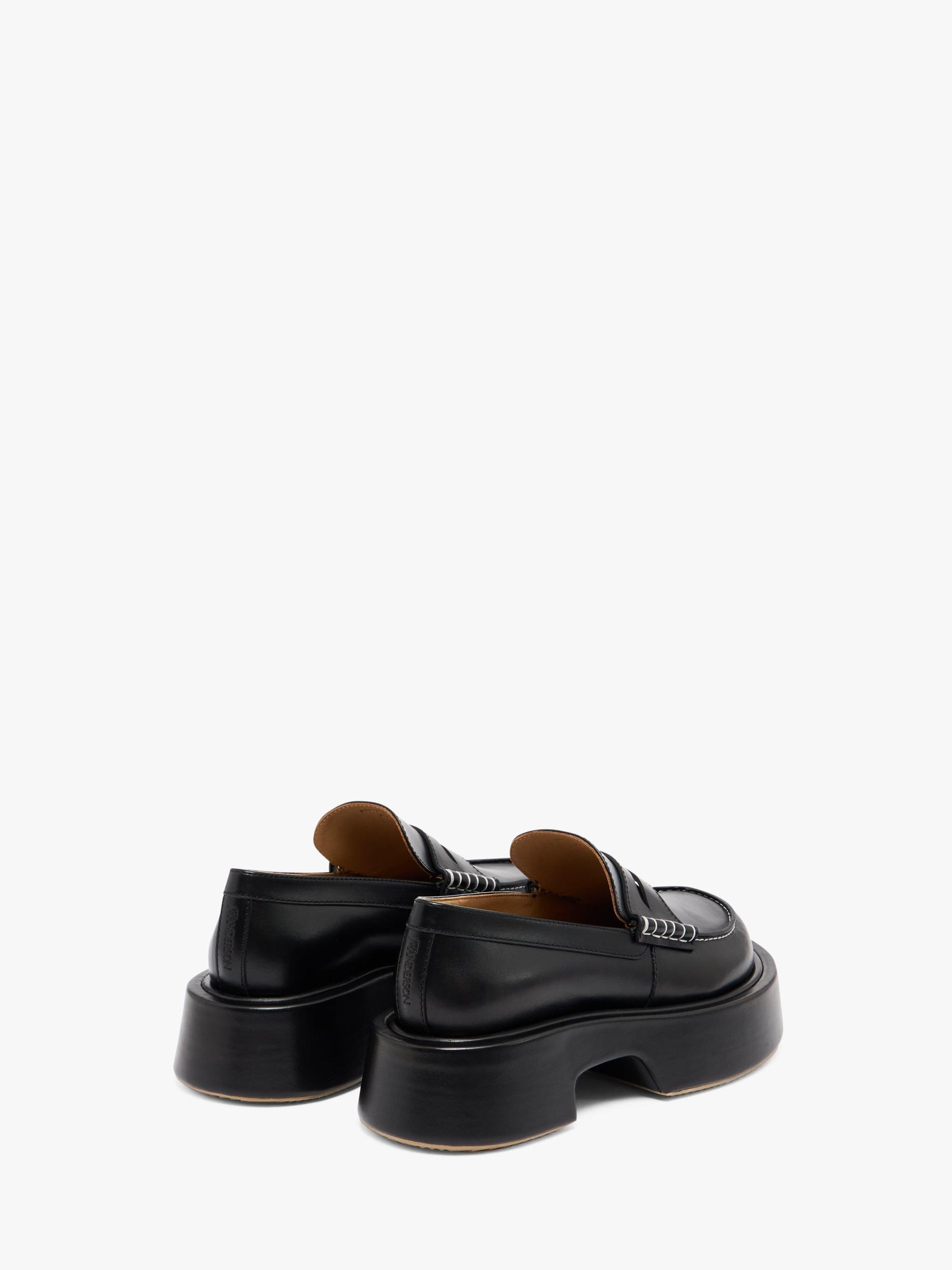 LEATHER PLATFORM MOCCASSIN Product Image