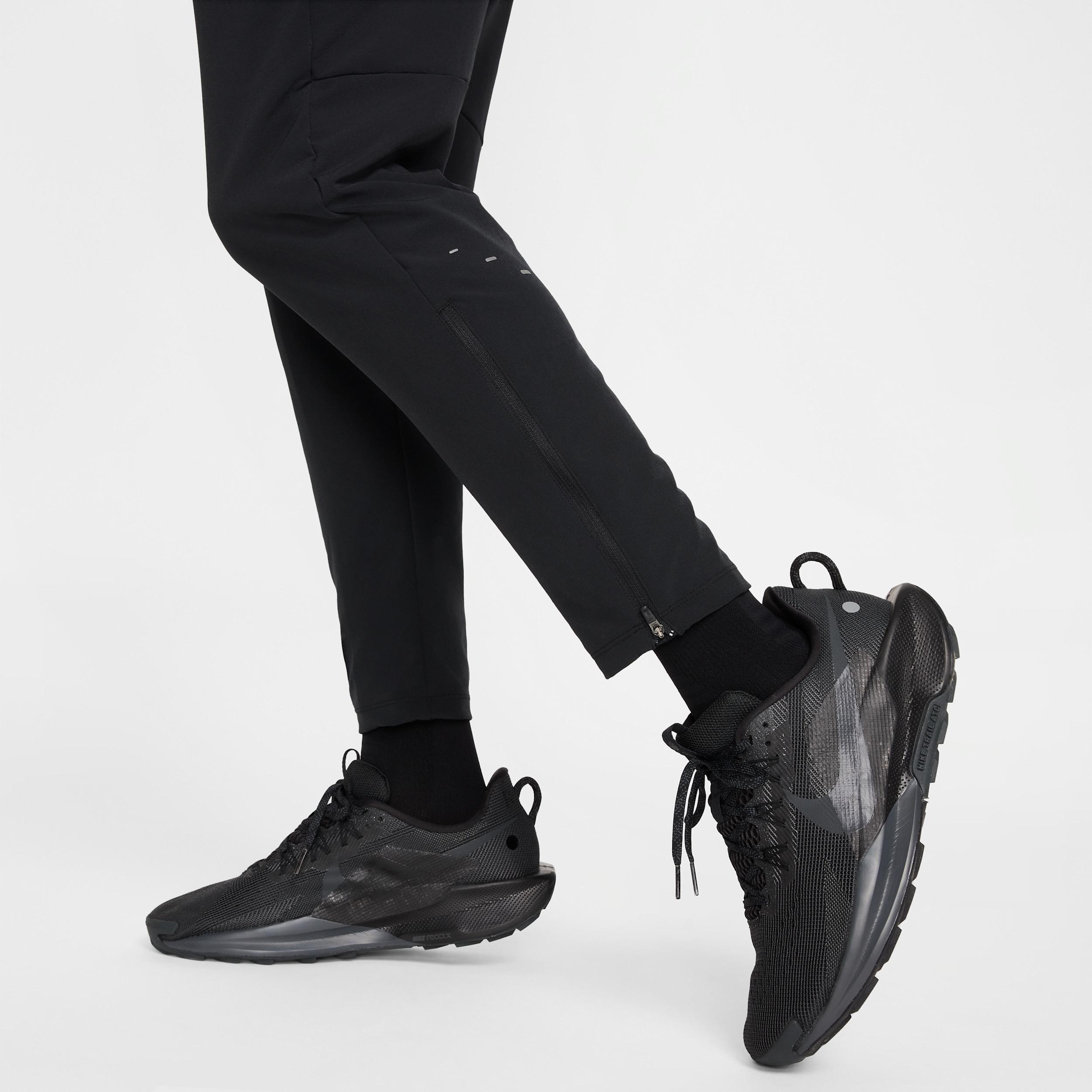 Nike Men's Stride Dri-FIT Woven Running Pants Product Image