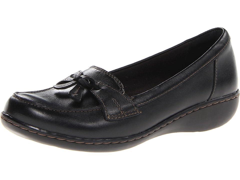 Clarks Ashland Bubble Womens Loafers Product Image
