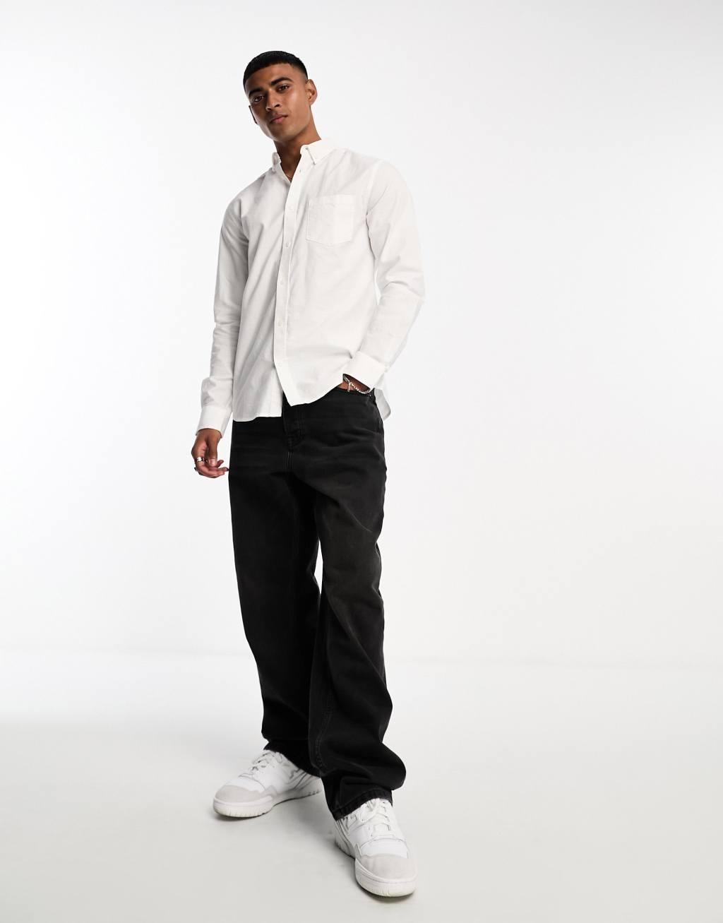 Only & Sons slim fit button down oxford shirt in white Product Image
