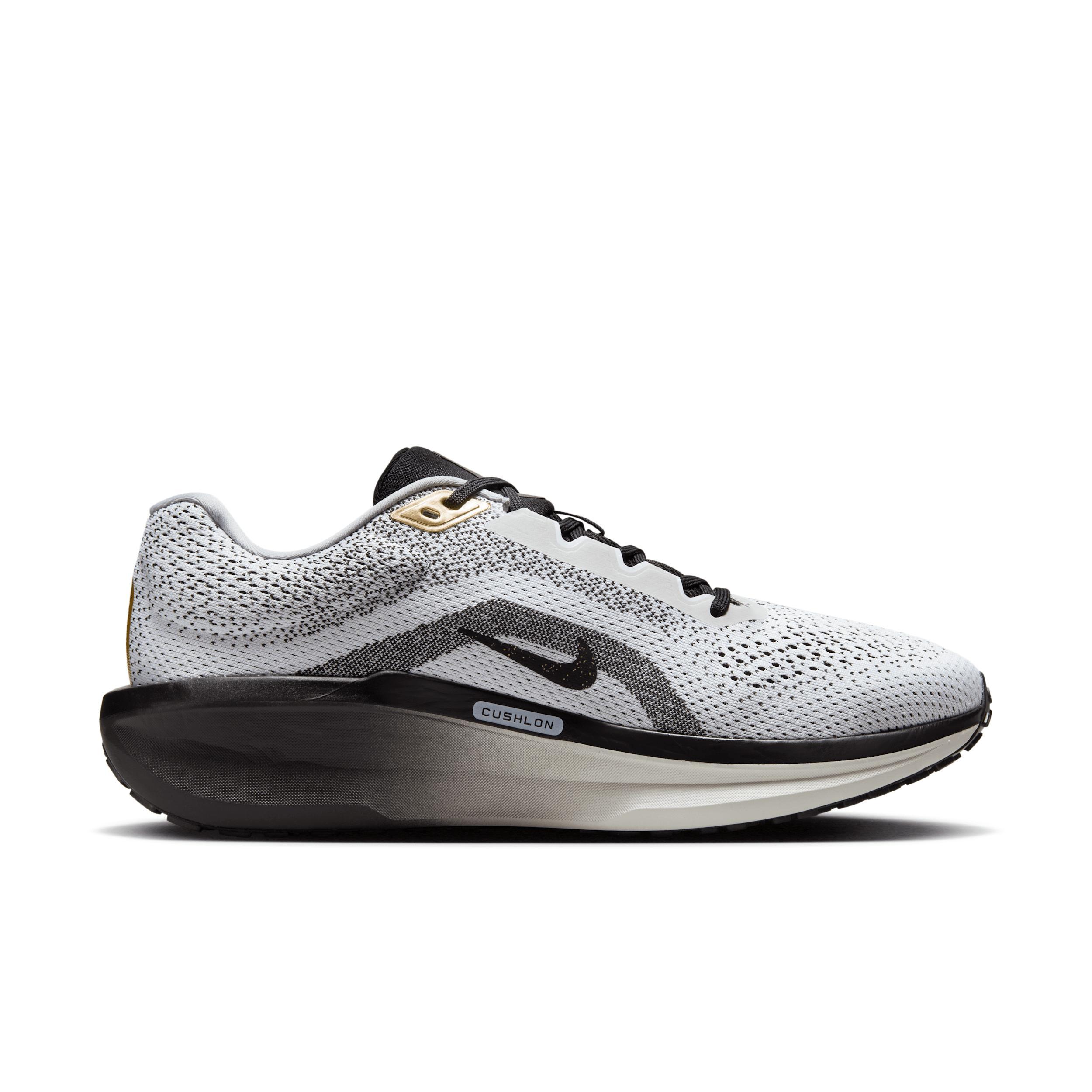 Nike Winflo 11 SE Men's Road Running Shoes, Size: 10, White Black Gold Product Image