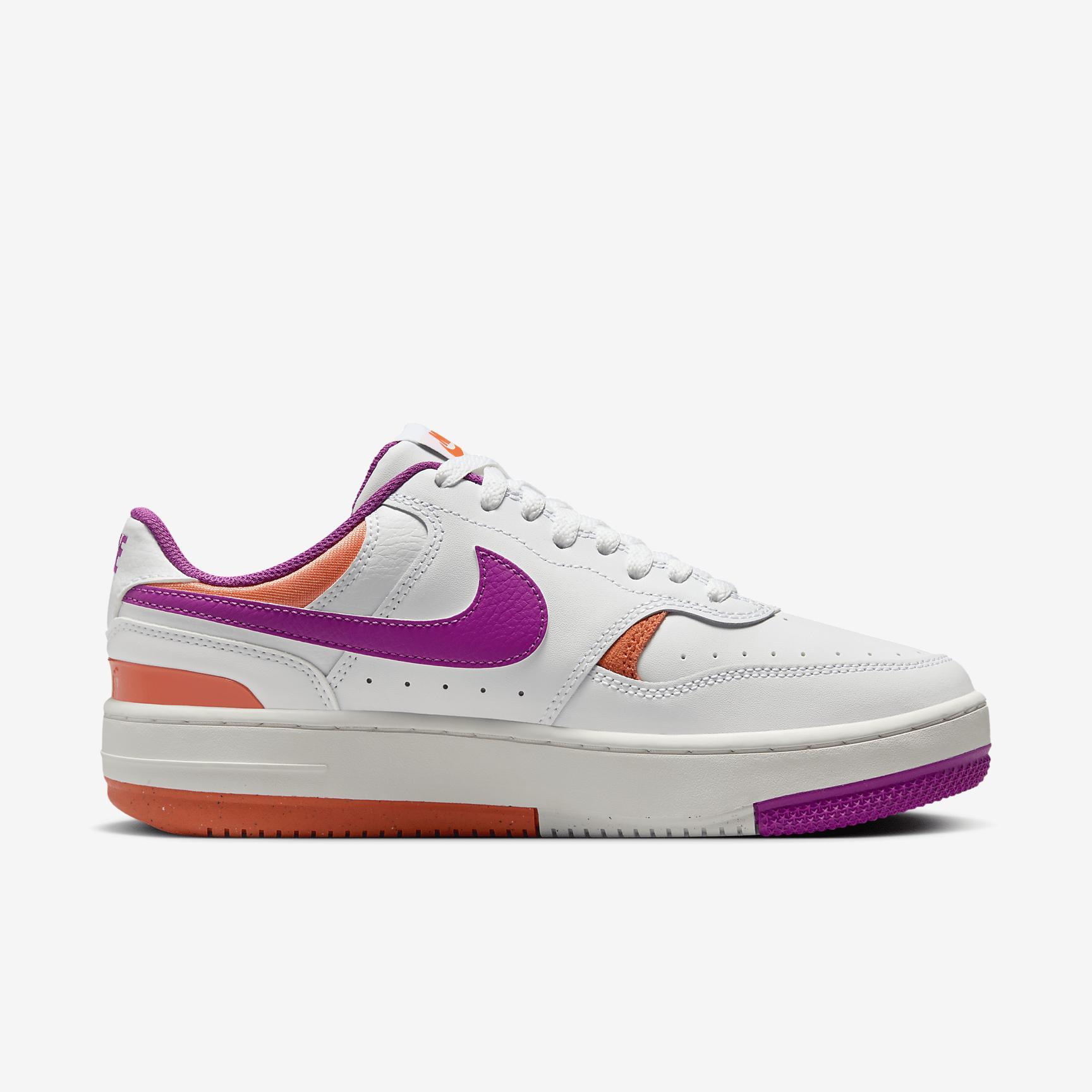 Nike Gamma Force Women's Shoes Product Image