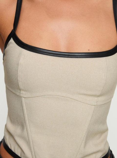 Thalorien Top Beige Product Image
