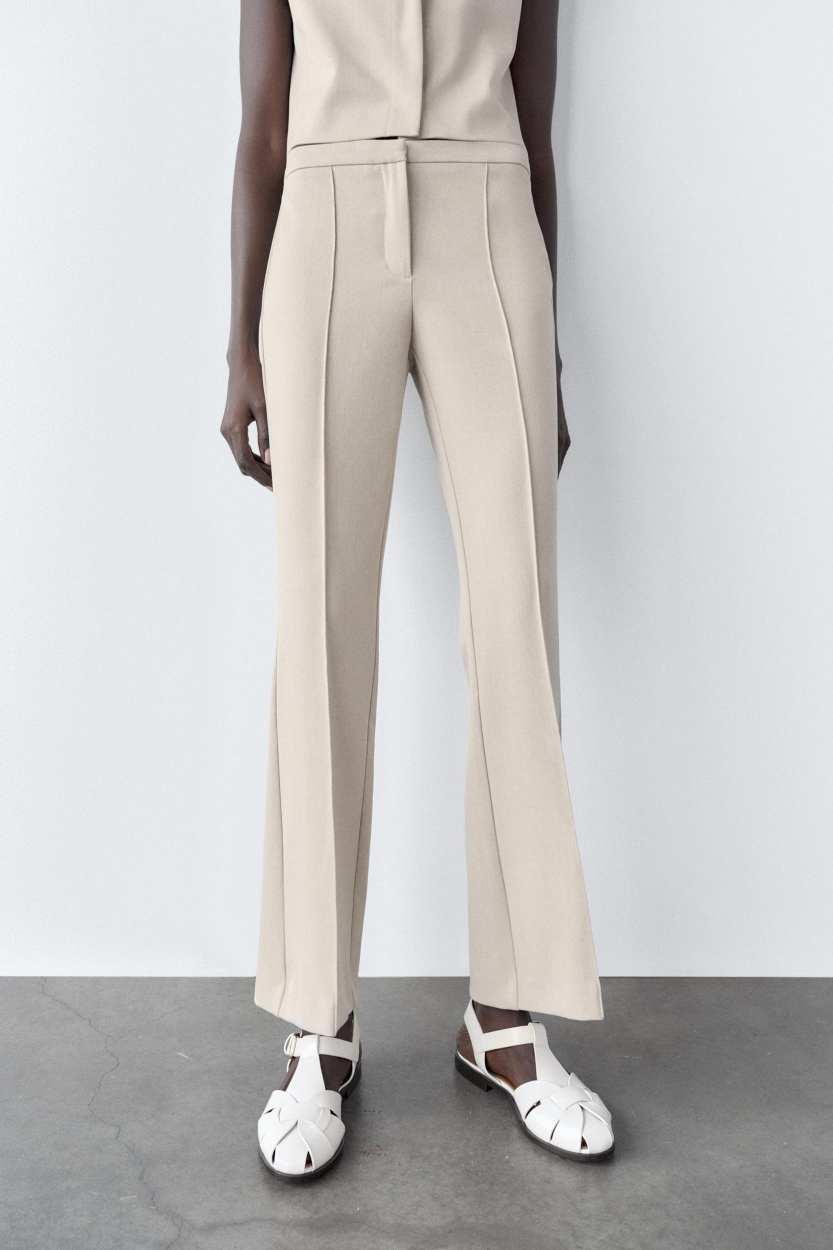 RIB DETAIL FLARE PANTS Product Image