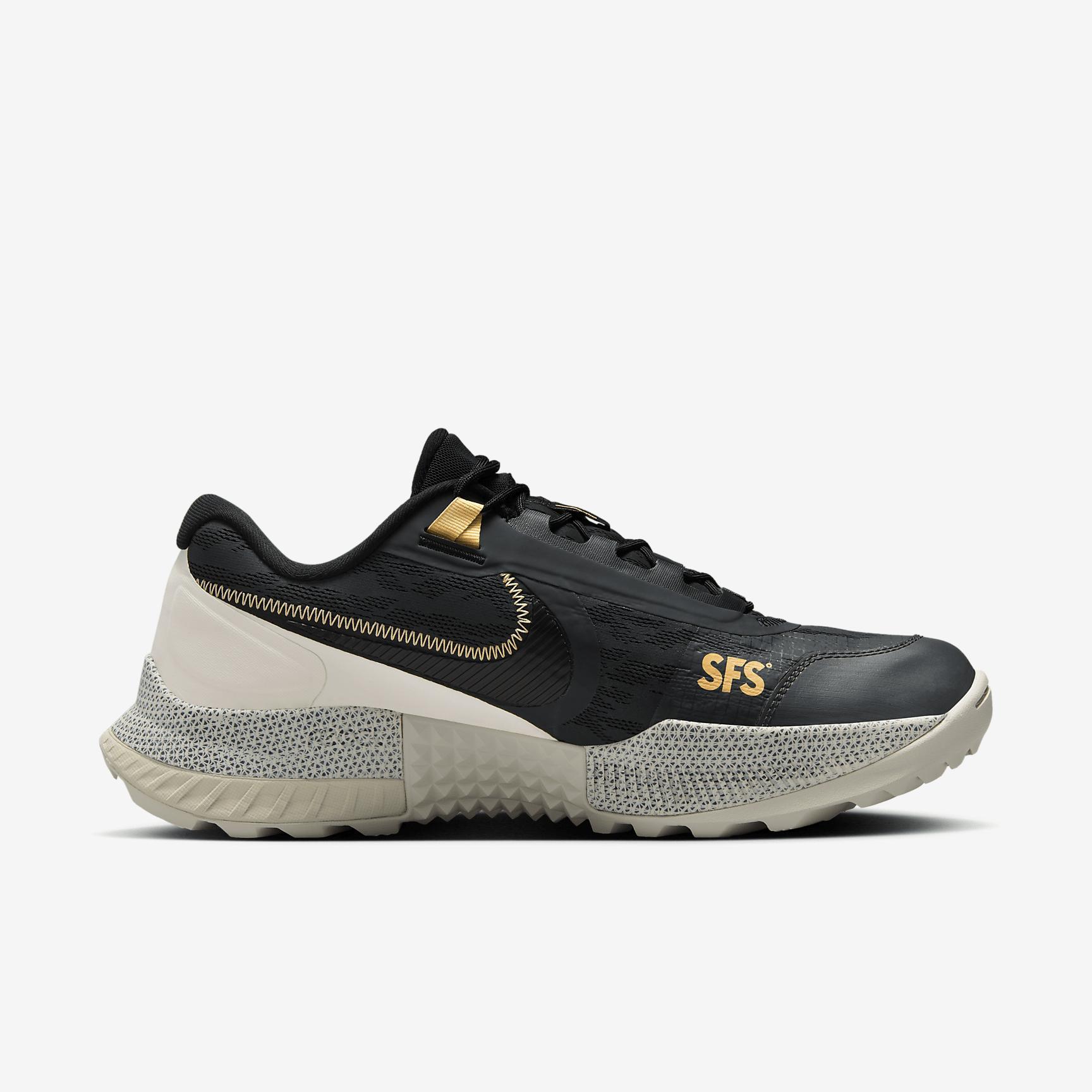 Nike Men's React SFB Carbon Low Menâs Elite Outdoor Shoes Product Image