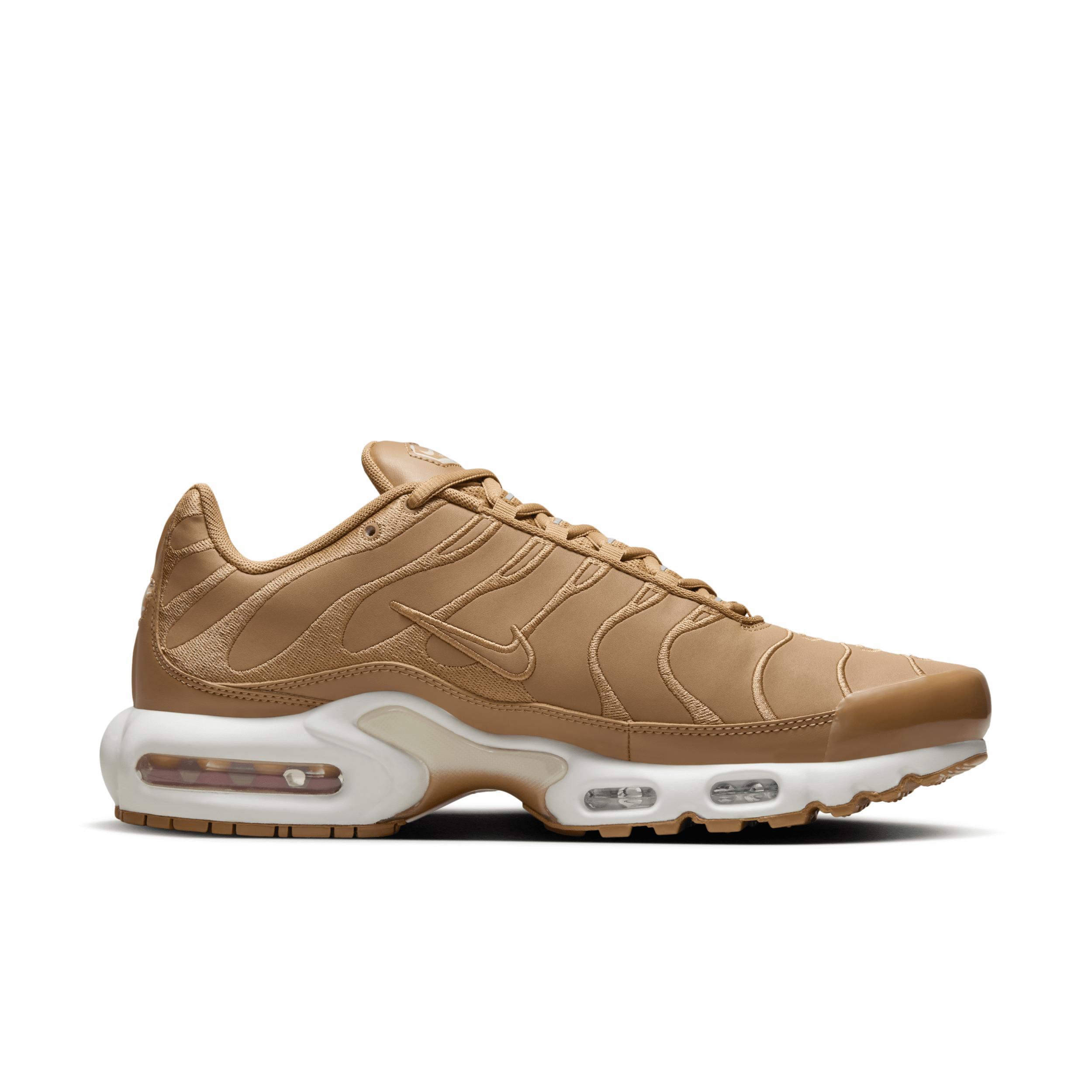 Nike Men's Air Max Plus Shoes Product Image