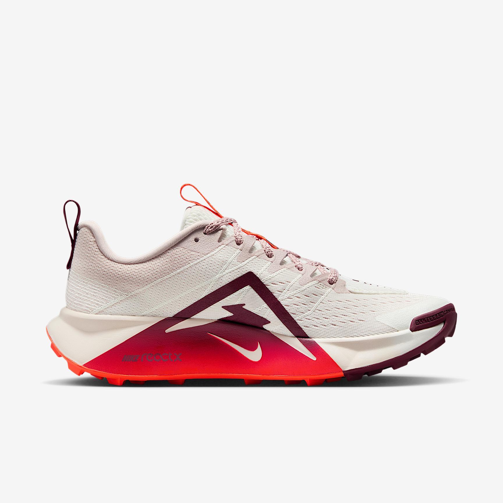 Nike Women's Wildhorse 10 Trail Running Shoes Product Image