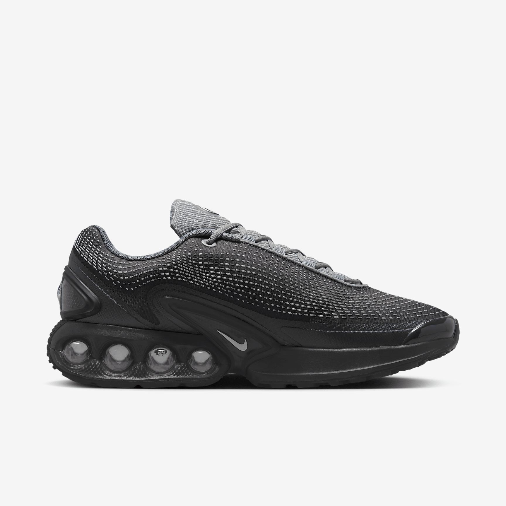 Nike Air Max DN Winterized Shoes Product Image