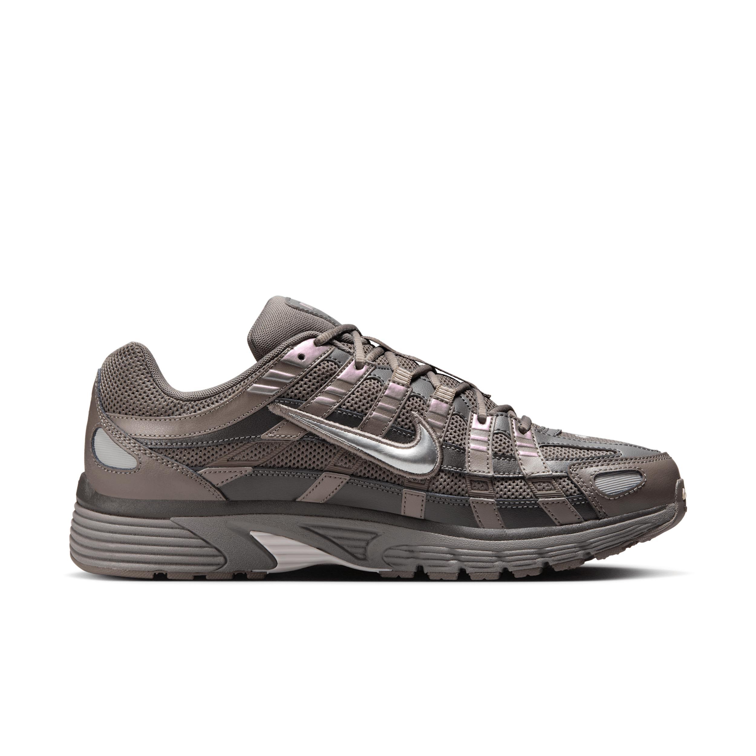 Nike Versair Women's Workout Shoes Product Image