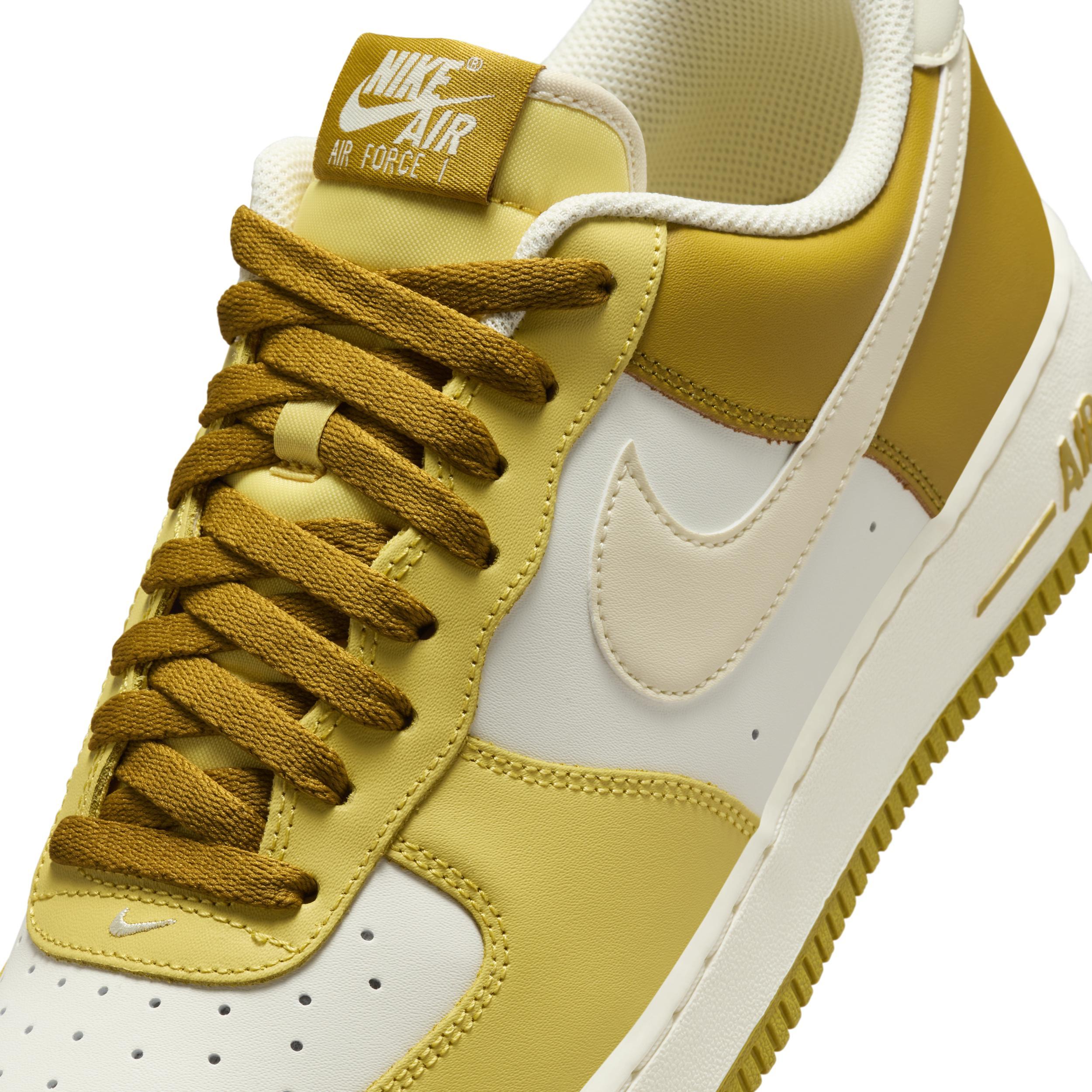 Nike Air Force 1 '07 Men's Shoes Product Image