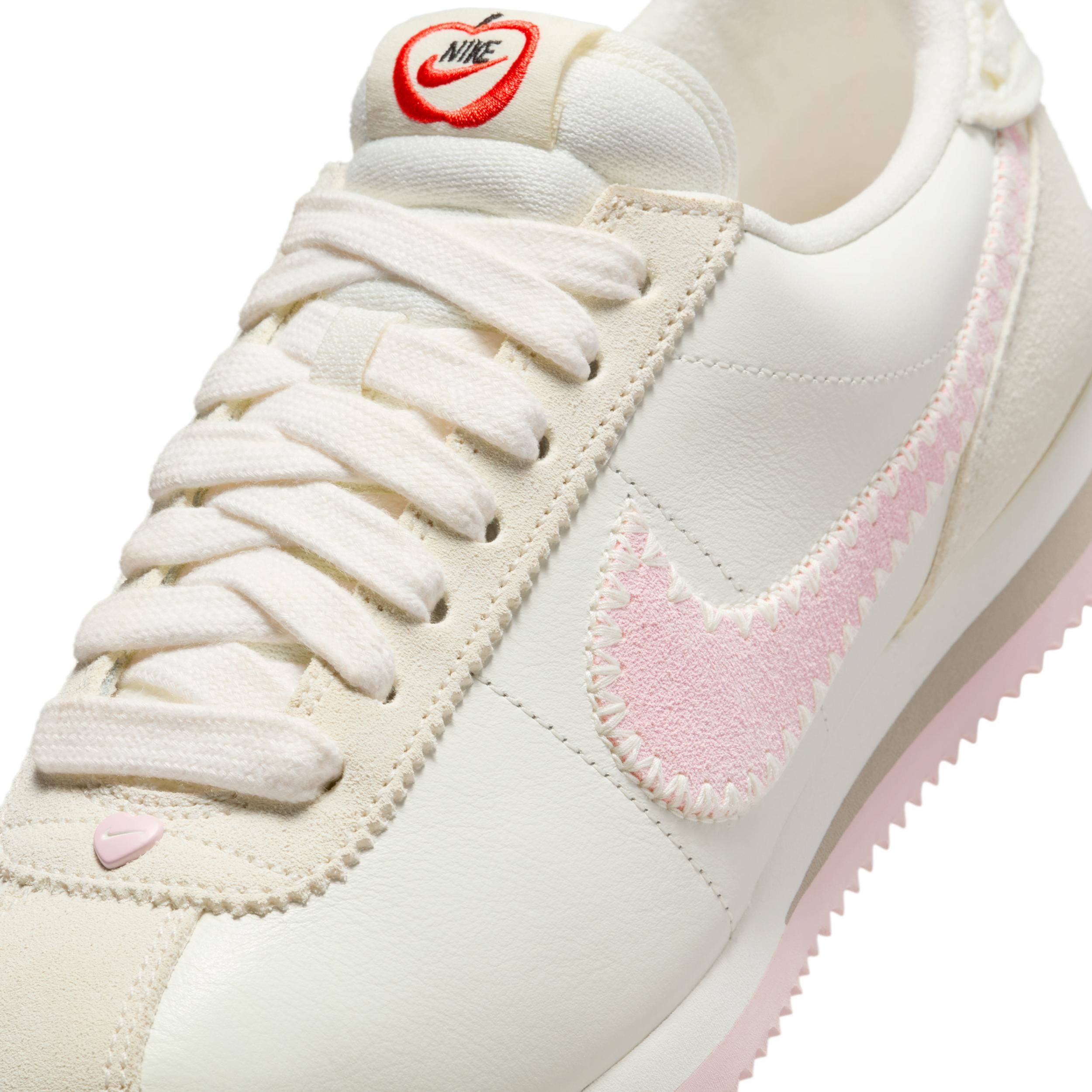Nike Cortez Women's Shoes Product Image
