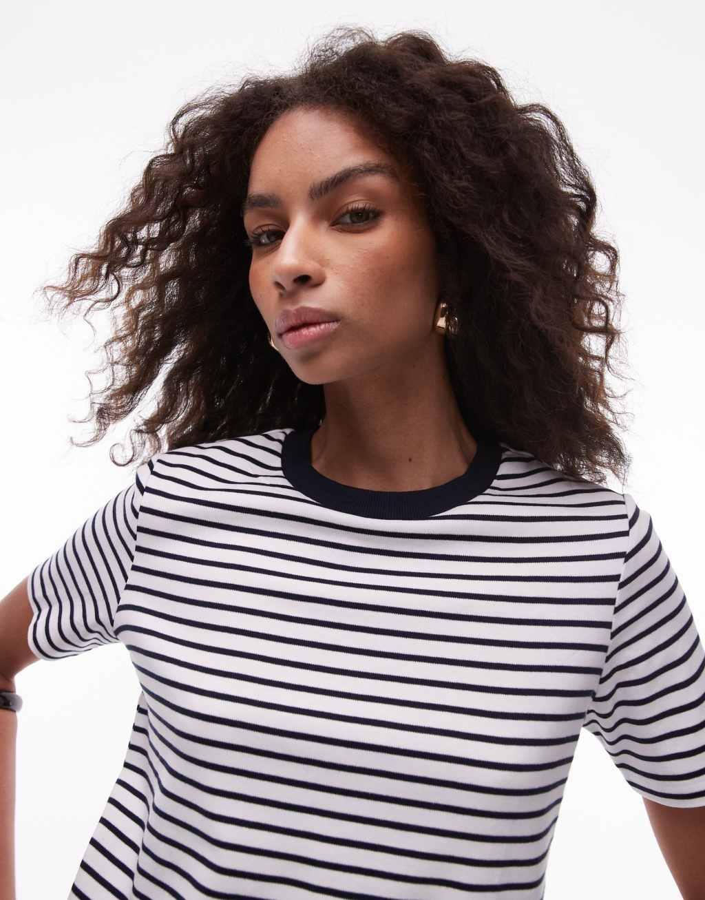 Mango premium striped t-shirt in blue and white Product Image