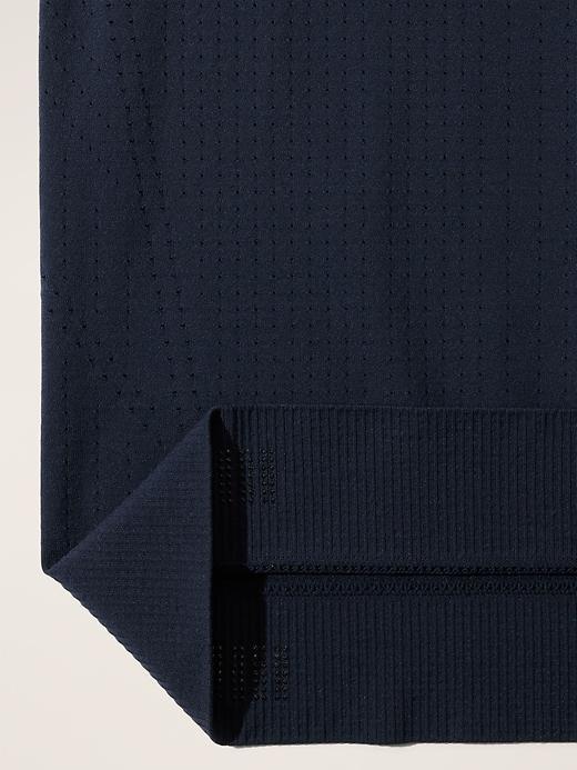 In Motion Seamless Top Product Image
