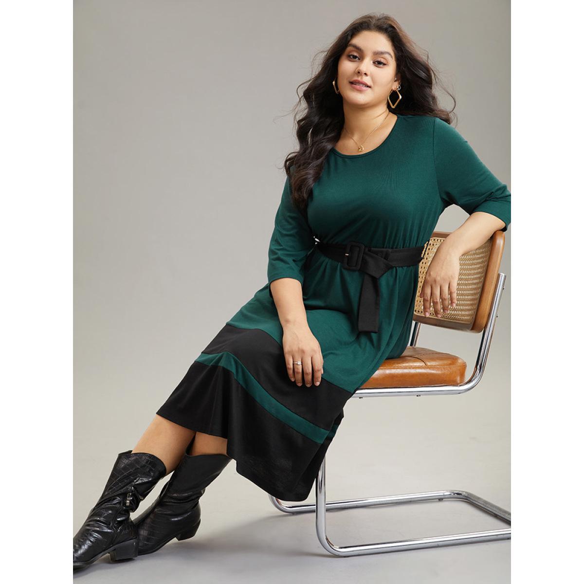 Plus Size Contrast Belted Buckle Detail Elastic Waist Dress DarkGreen Women Casual Belted Round Neck Elbow-length sleeve Curvy Midi Dress BloomChic 12/L Product Image