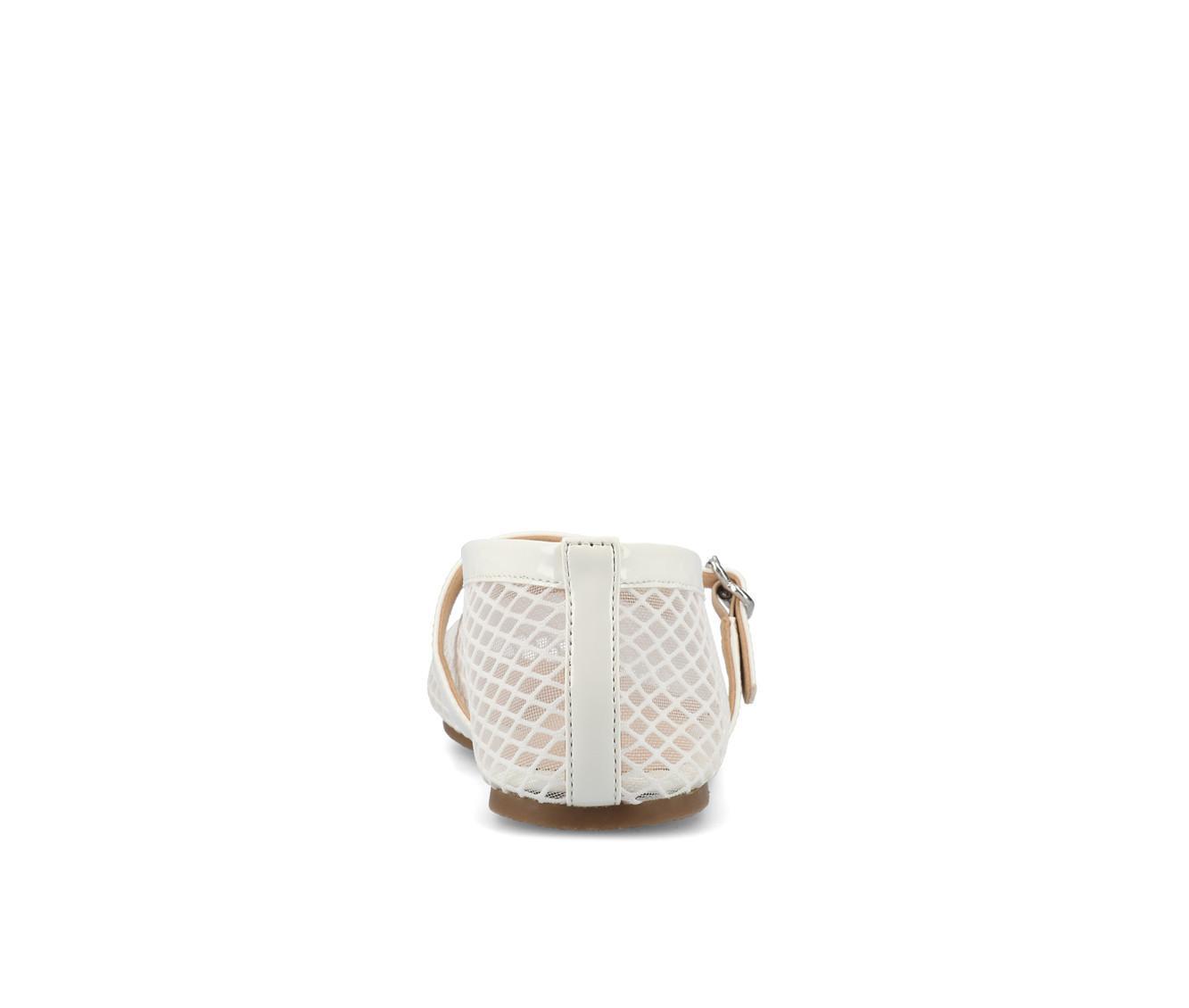Women's Journee Collection Casha Flats Product Image