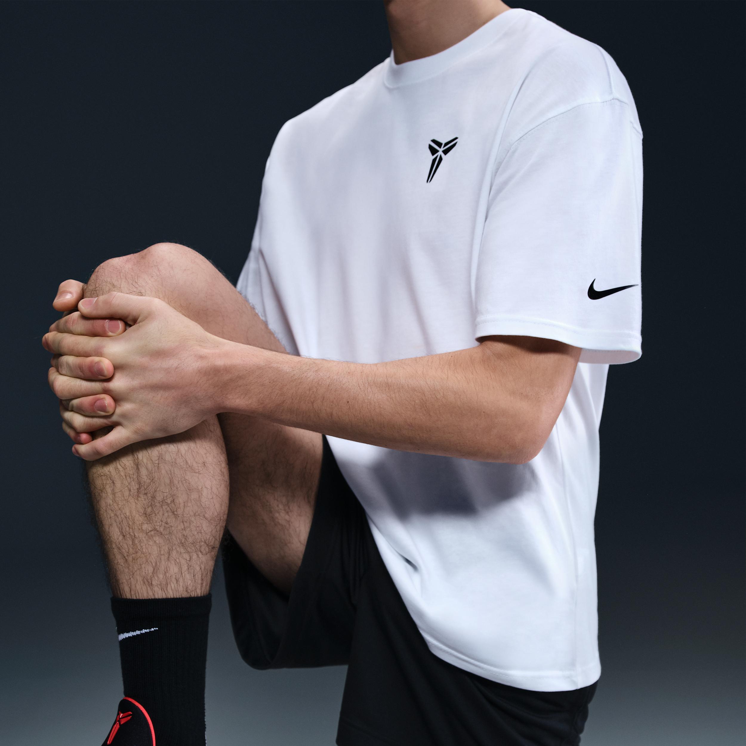 Nike Men's Kobe Basketball T-Shirt Product Image