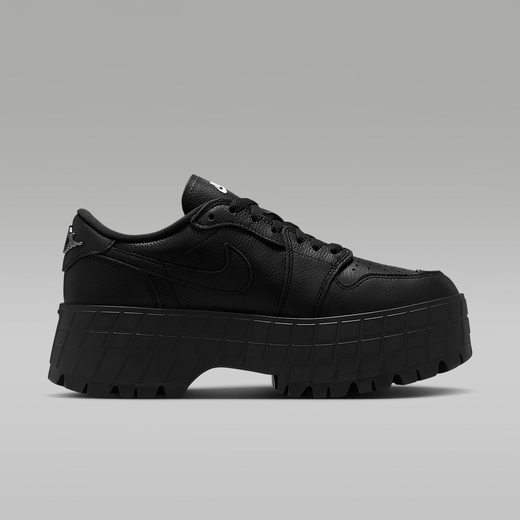 Women's Air Jordan 1 Brooklyn Low Shoes Product Image