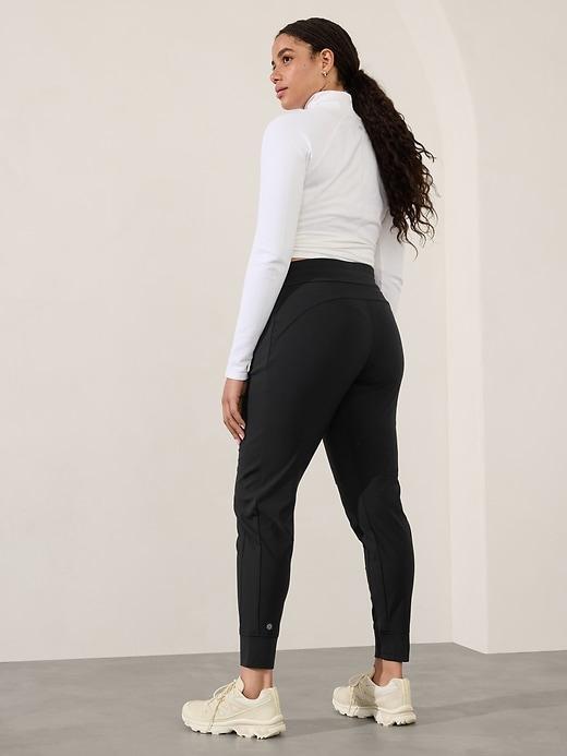 Headlands Hybrid Trek Mid Rise Jogger Product Image