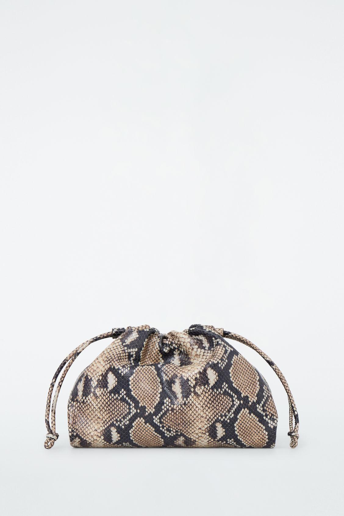 MINI CAVATELLI CLUTCH BAG - LEATHER Product Image