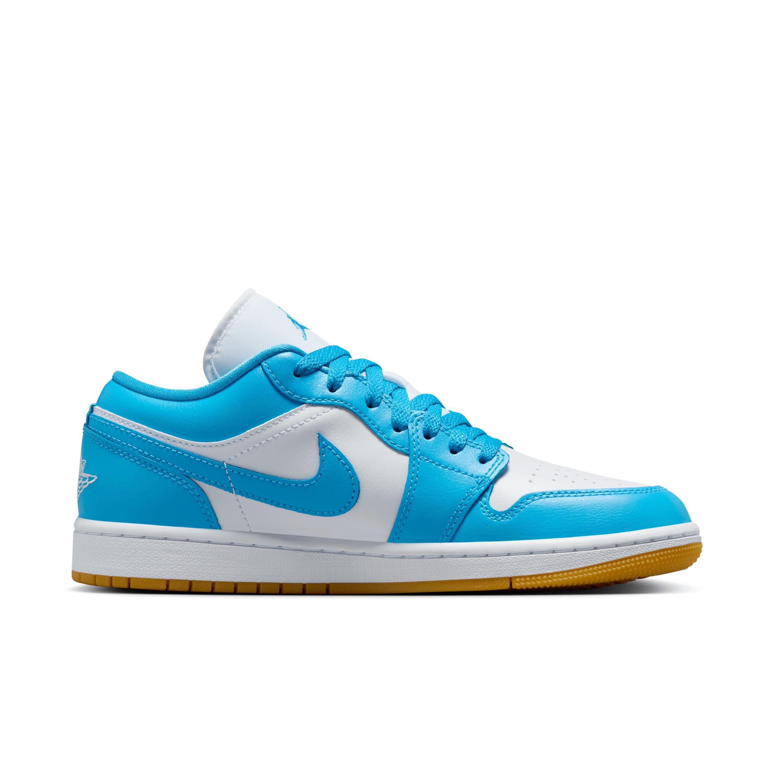 Womens Air Jordan 1 Low Shoes Product Image