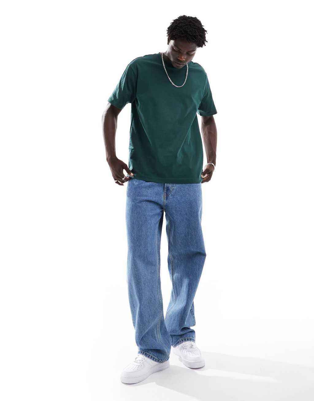 ONLY & SONS relaxed fit T-shirt in dark green Product Image