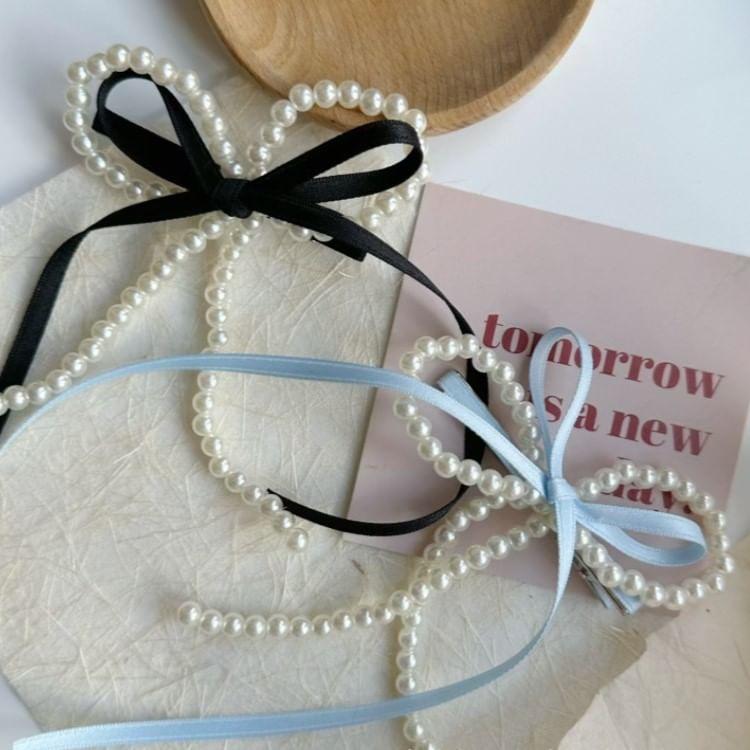 Ribbon Faux Pearl Hair Clip Product Image
