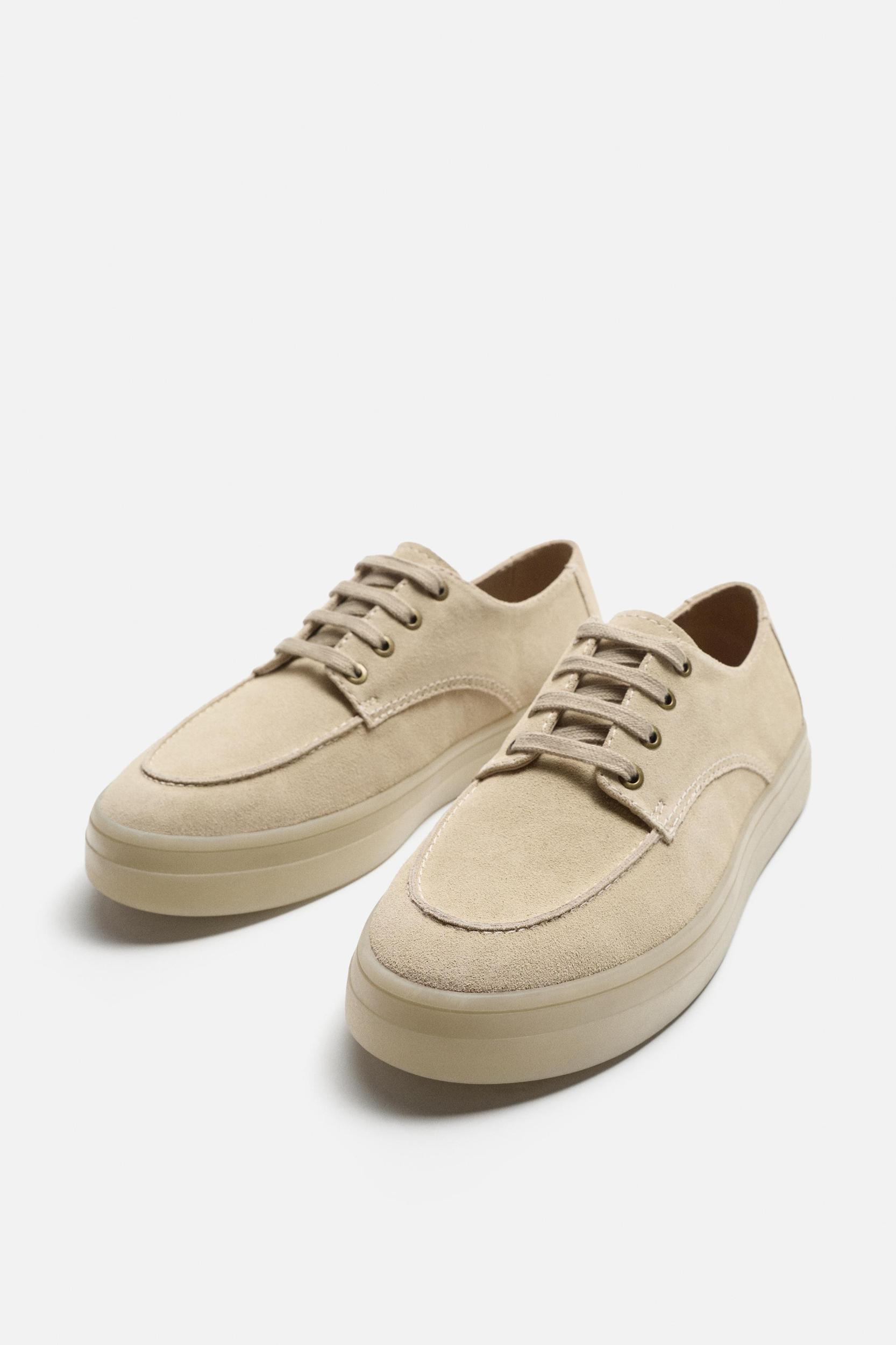 CASUAL LEATHER SNEAKERS Product Image