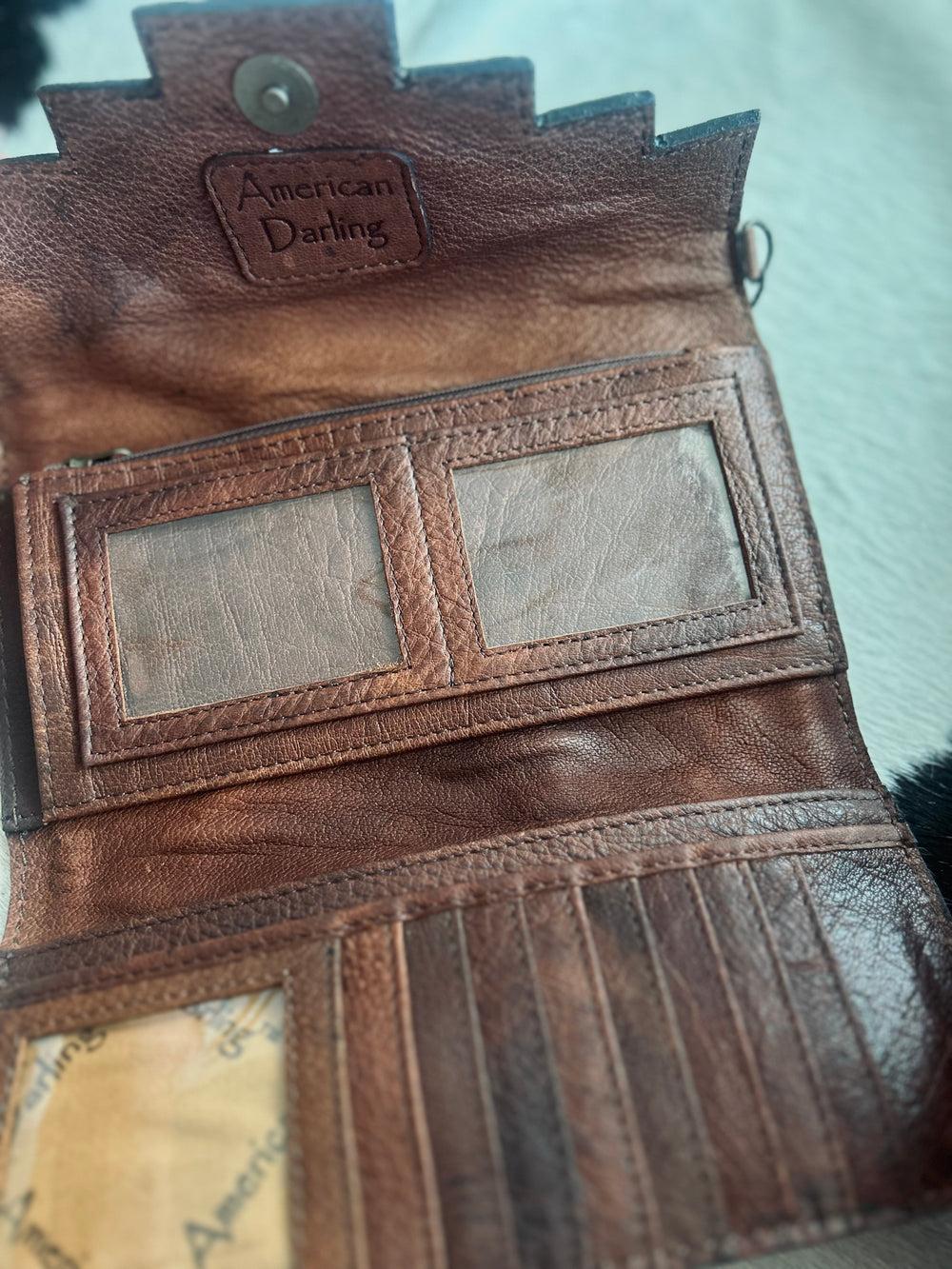 American Darling Lonesome Dove Crossbody Wallet Product Image