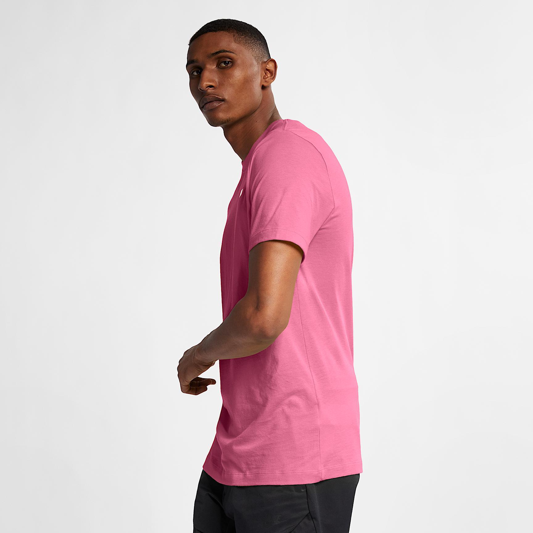 Nike Sportswear Club Men's T-Shirt Product Image