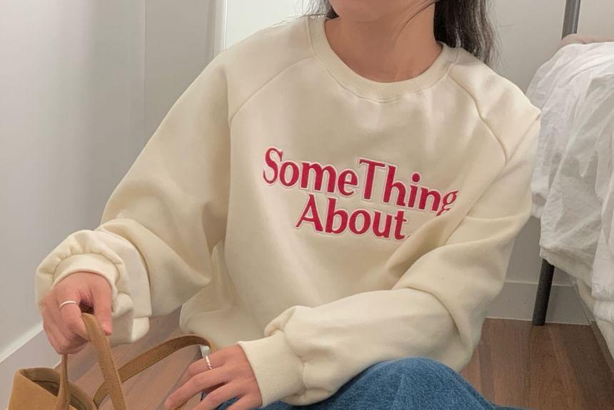 Lettering Loose-Fit Pullover Product Image