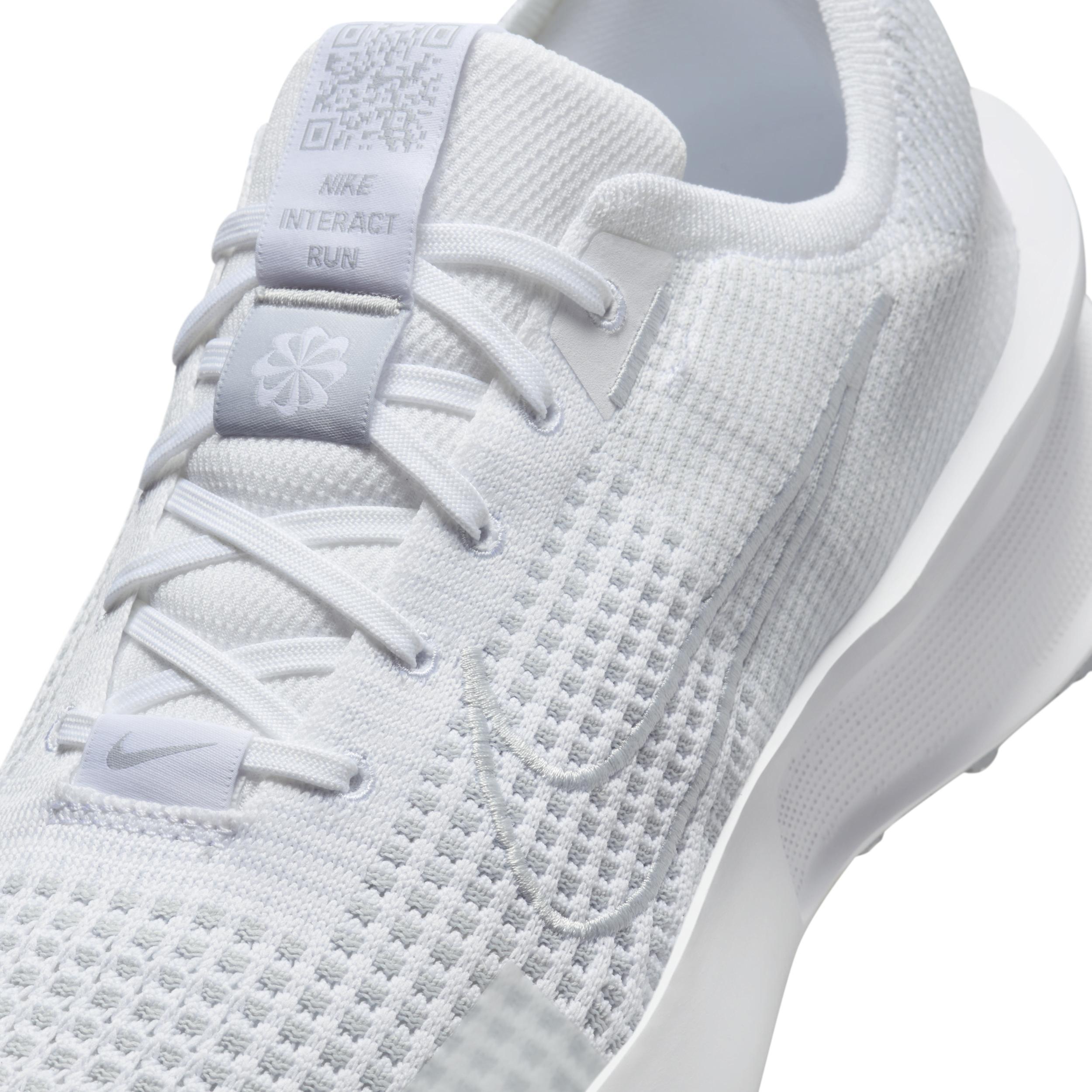 Nike Interact Run Men's Road Running Shoes Product Image