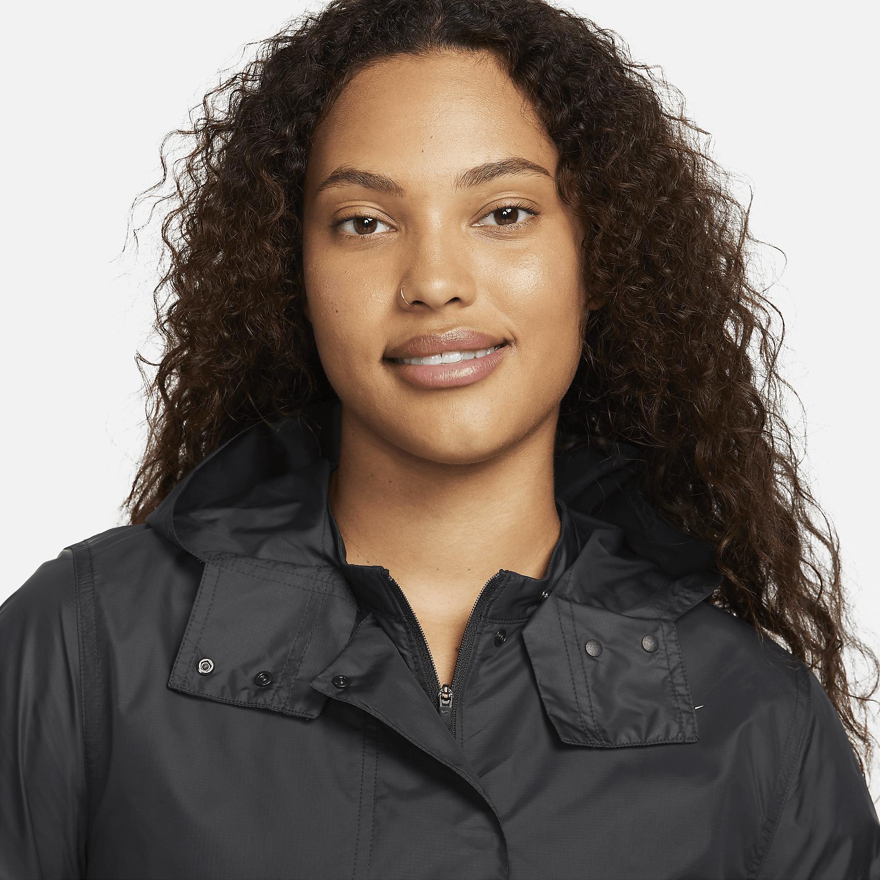 Nike Tour Repel Women's Golf Jacket Product Image