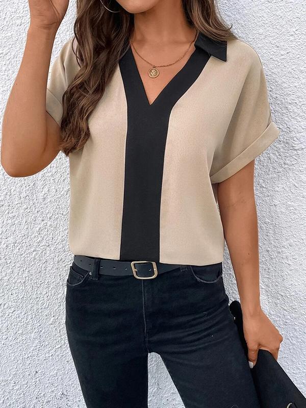 Loose Short Sleeves Contrast Color V-Neck T-Shirts Tops Product Image