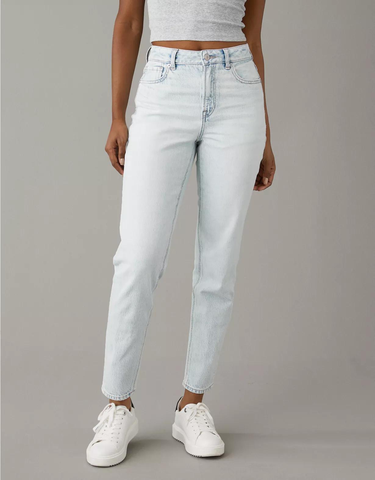 AE Strigid Mom Jean Product Image